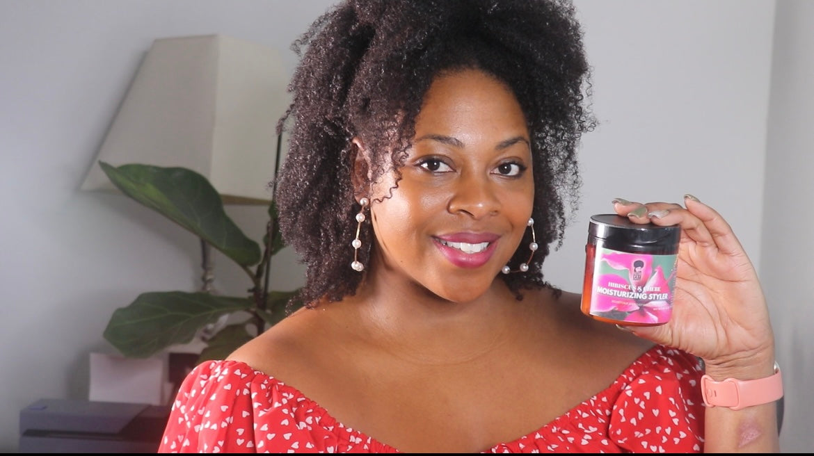 Hibiscus and Chebe Moisturizing Styler